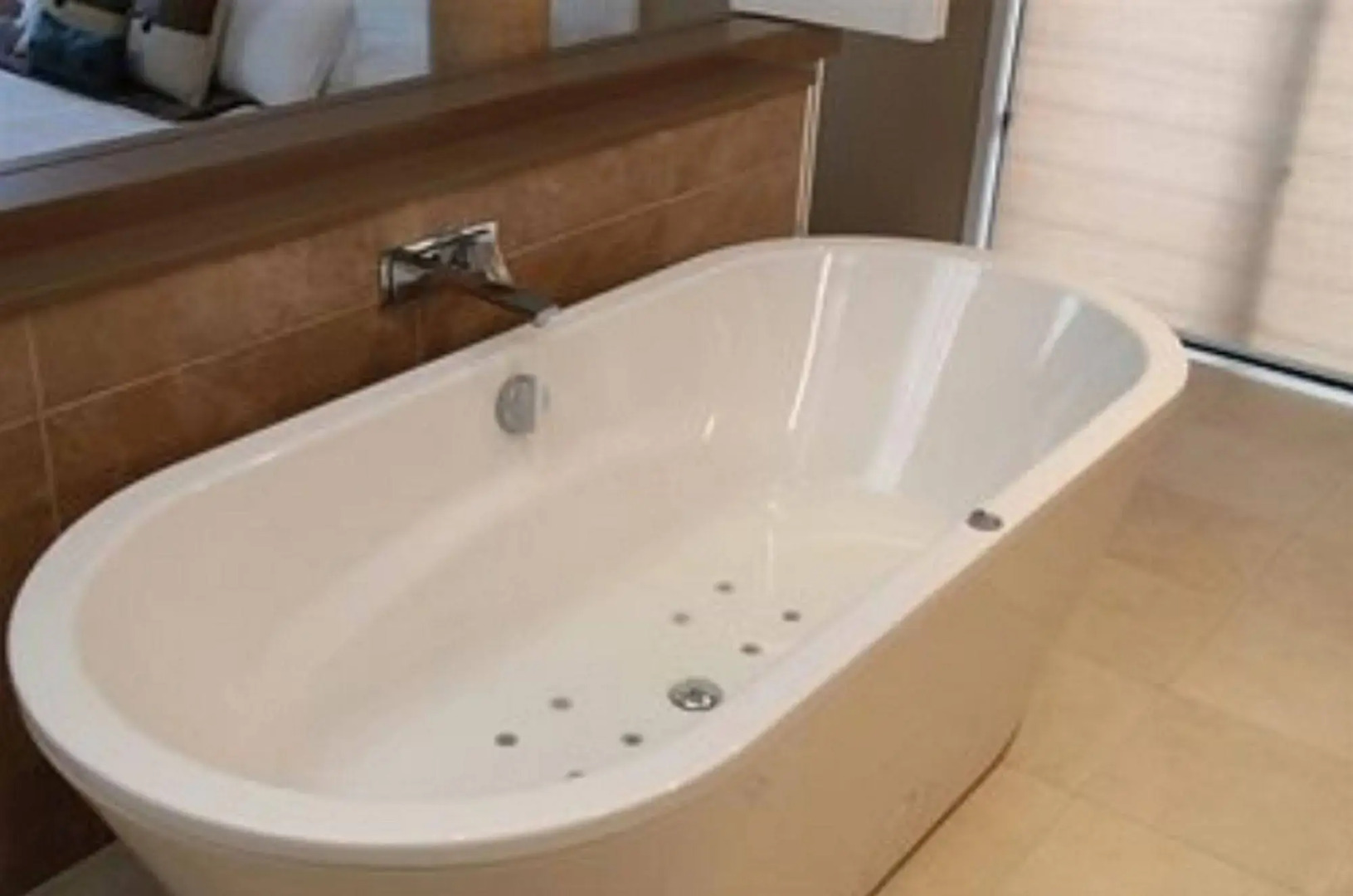 Caves Coastal Bar & Bungalows