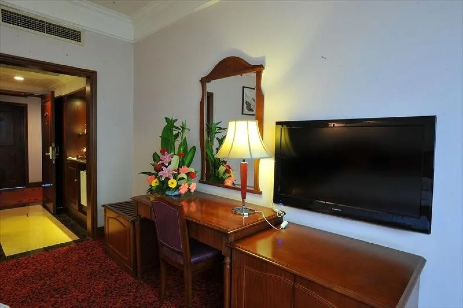 Emeishan Donghui Grand Hotel