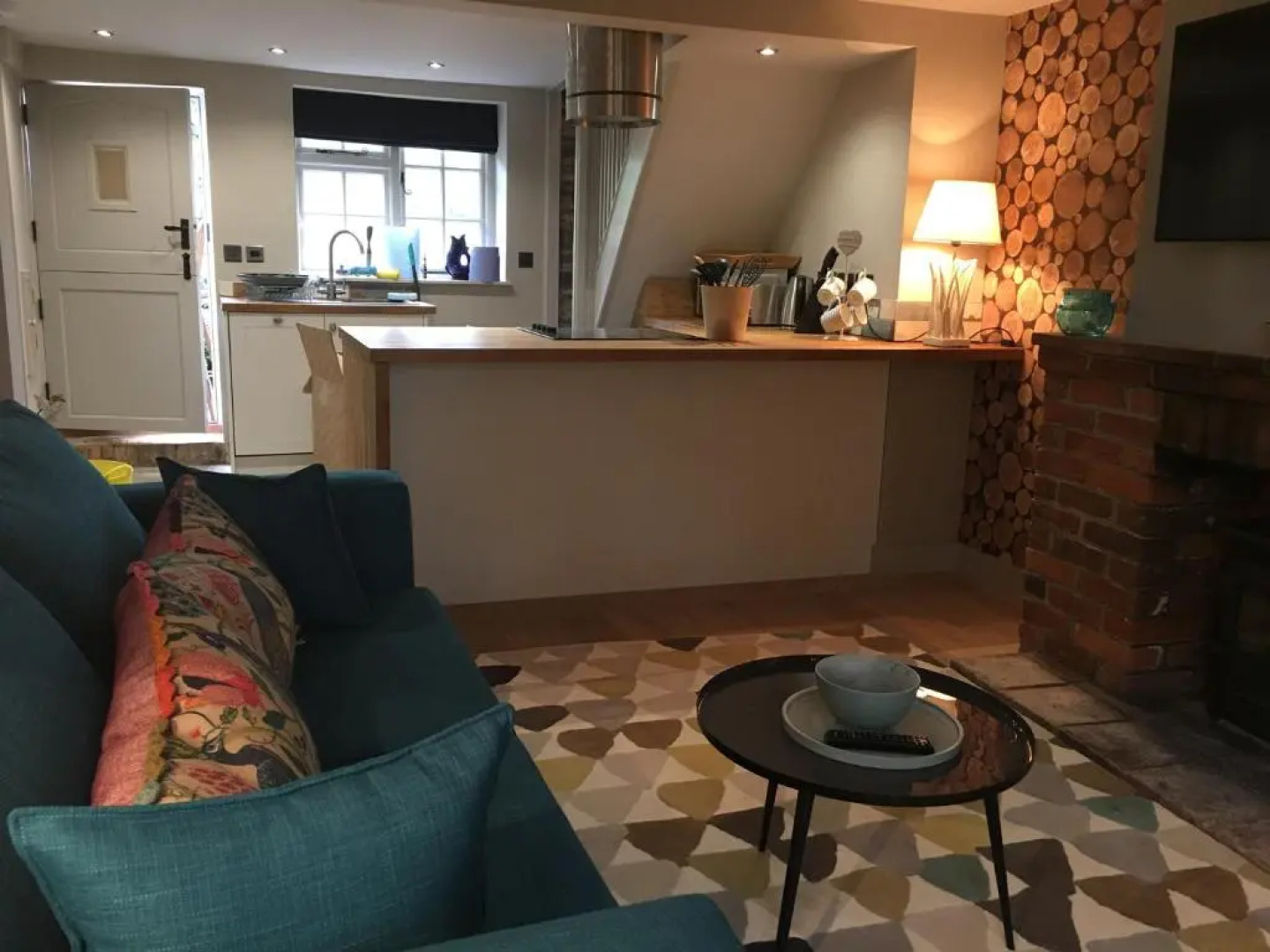 No33 Thornham Cottages