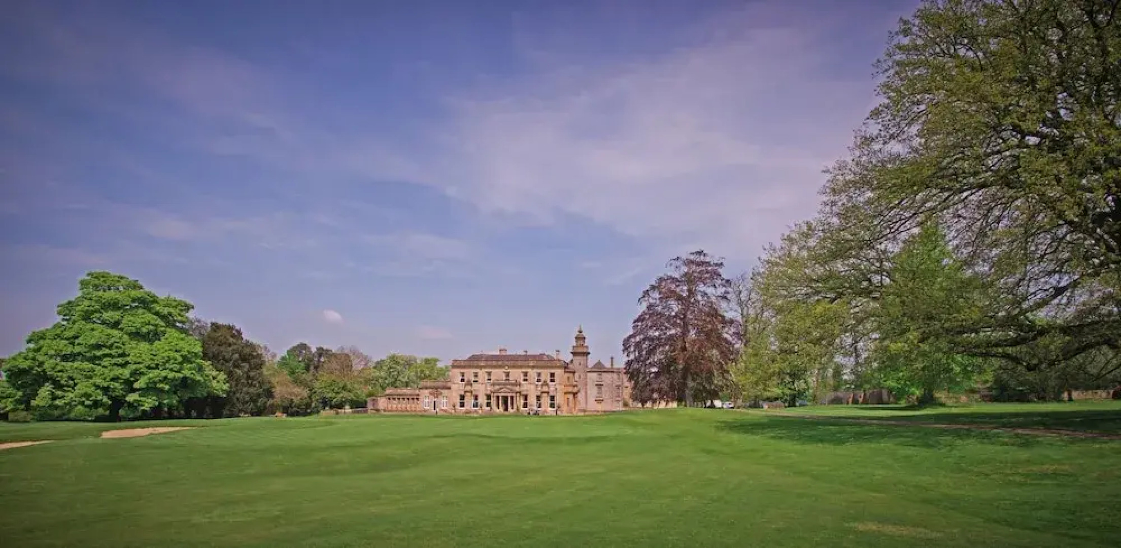 Tracy Park Hotel and Country Club