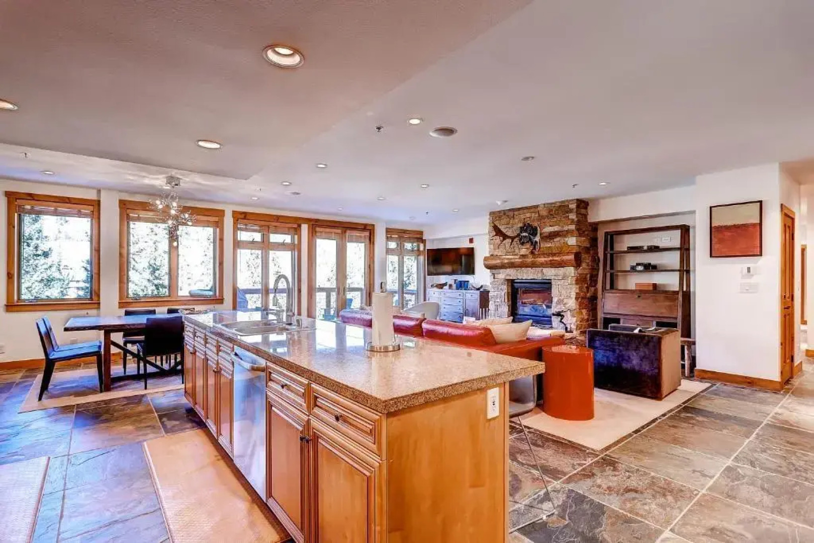 Timbers and Lone Eagle by Keystone Resort