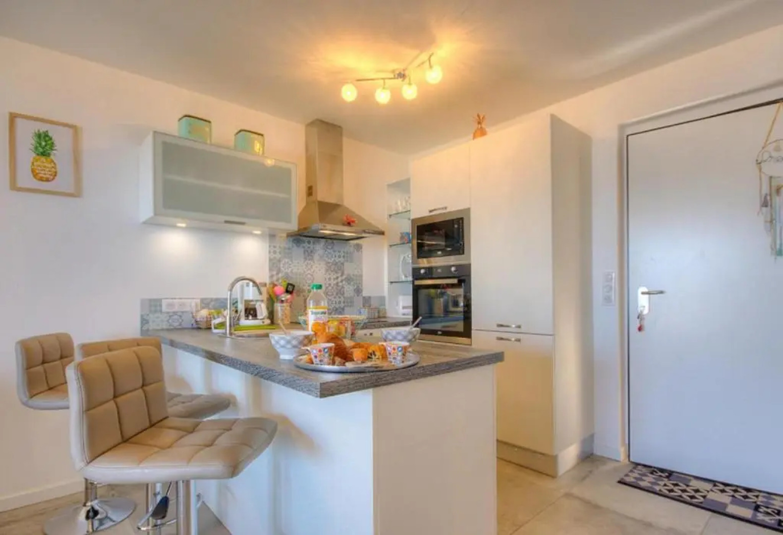 Appt vue mer Baie Ajaccio PietroBeach à 25m d'une crique magnifique