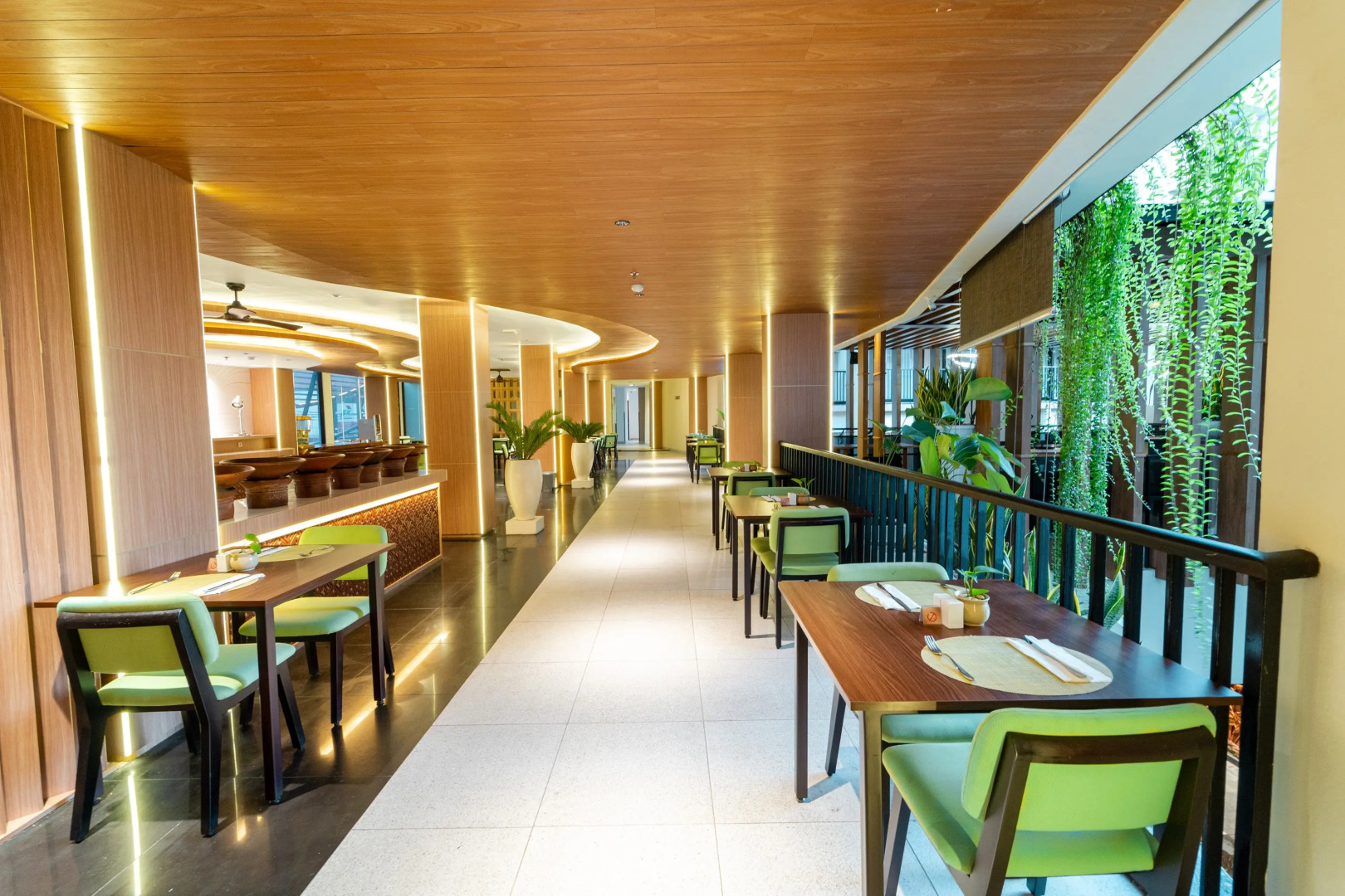 Cross Vibe Paasha Atelier Bali Kuta