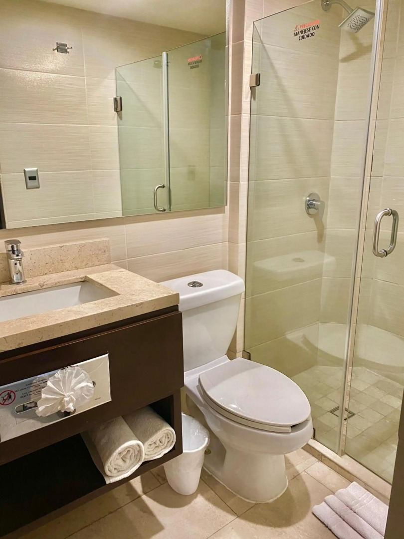 Seven Crown La Paz Malecon