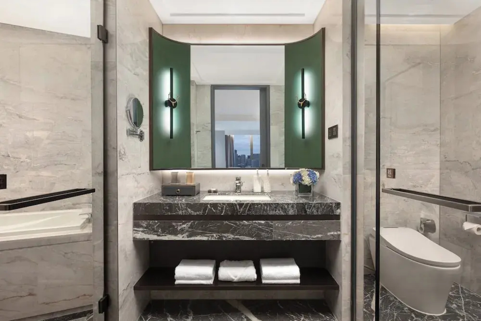 Hualuxe Handan by IHG