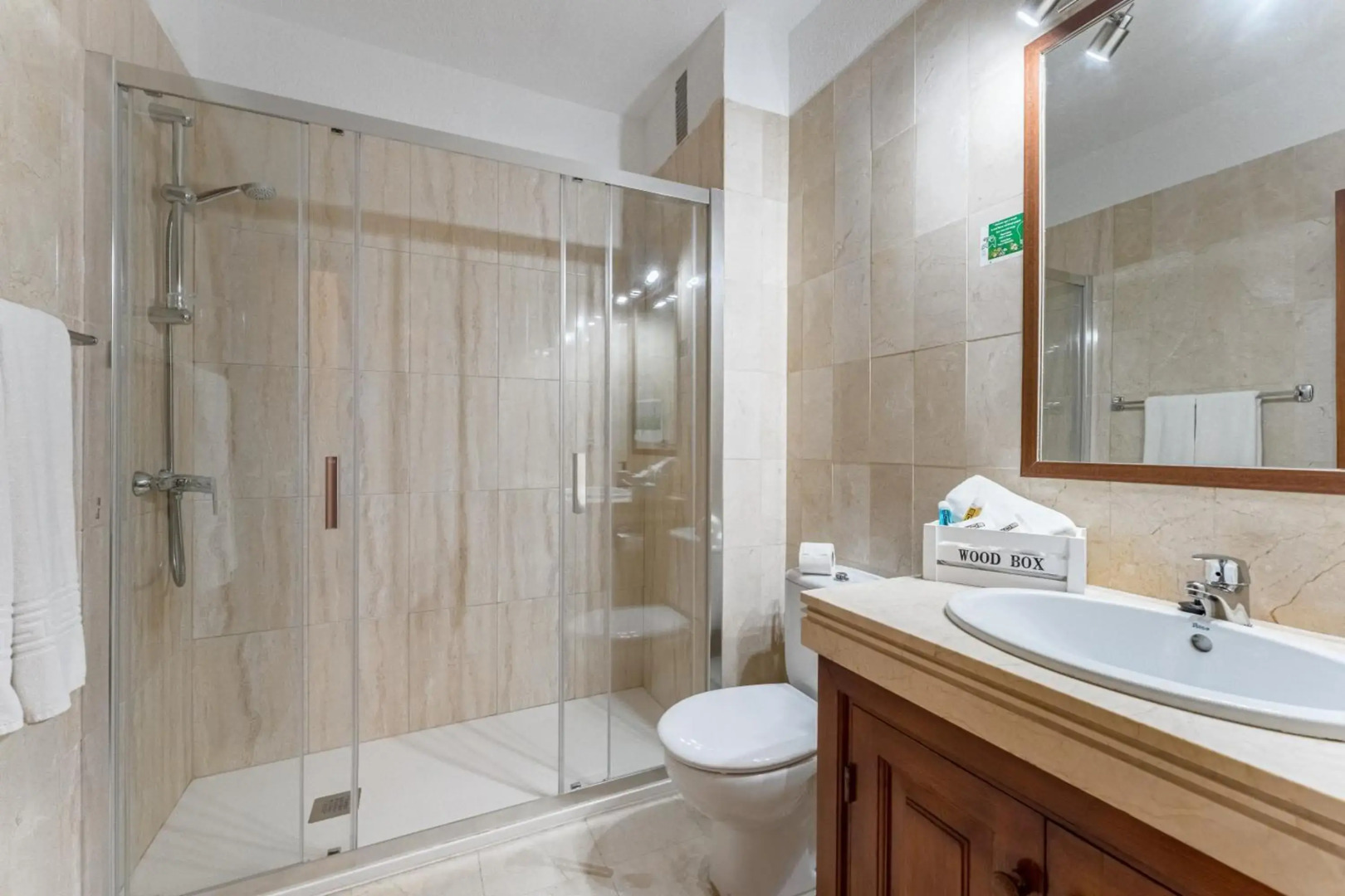 Klayman Olivina Aparthotel