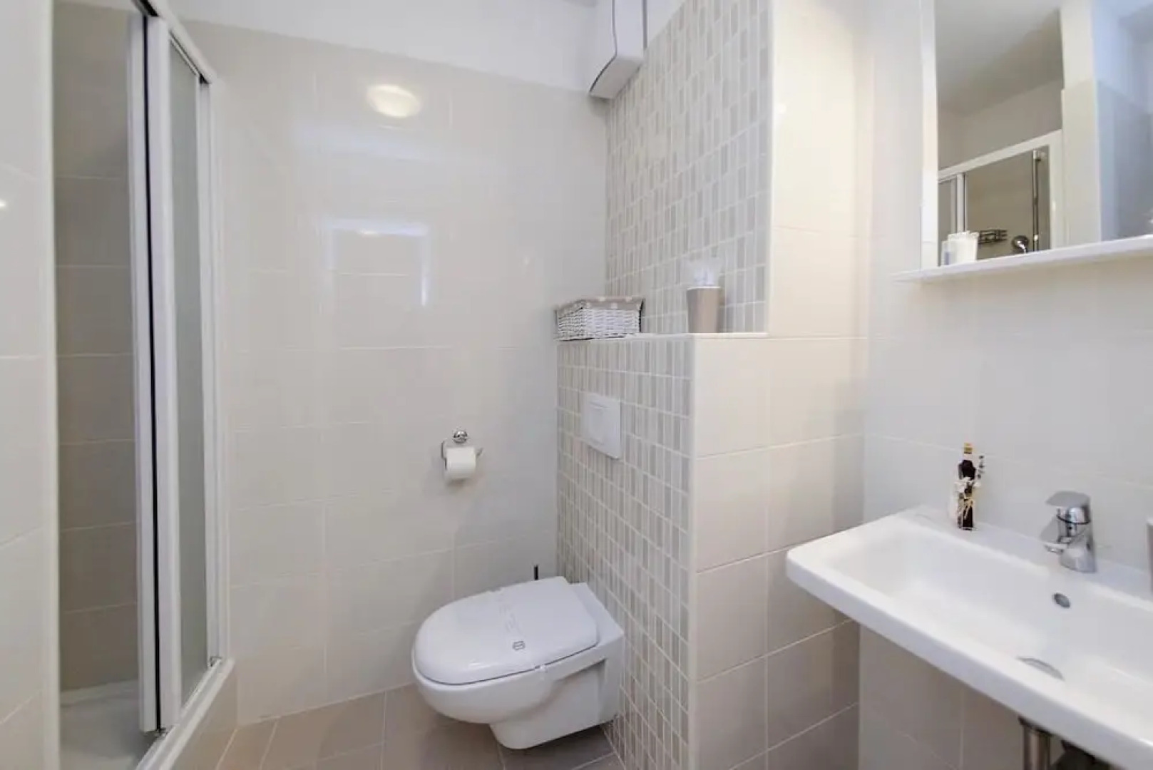 Blue Lake Luxury Accommodation