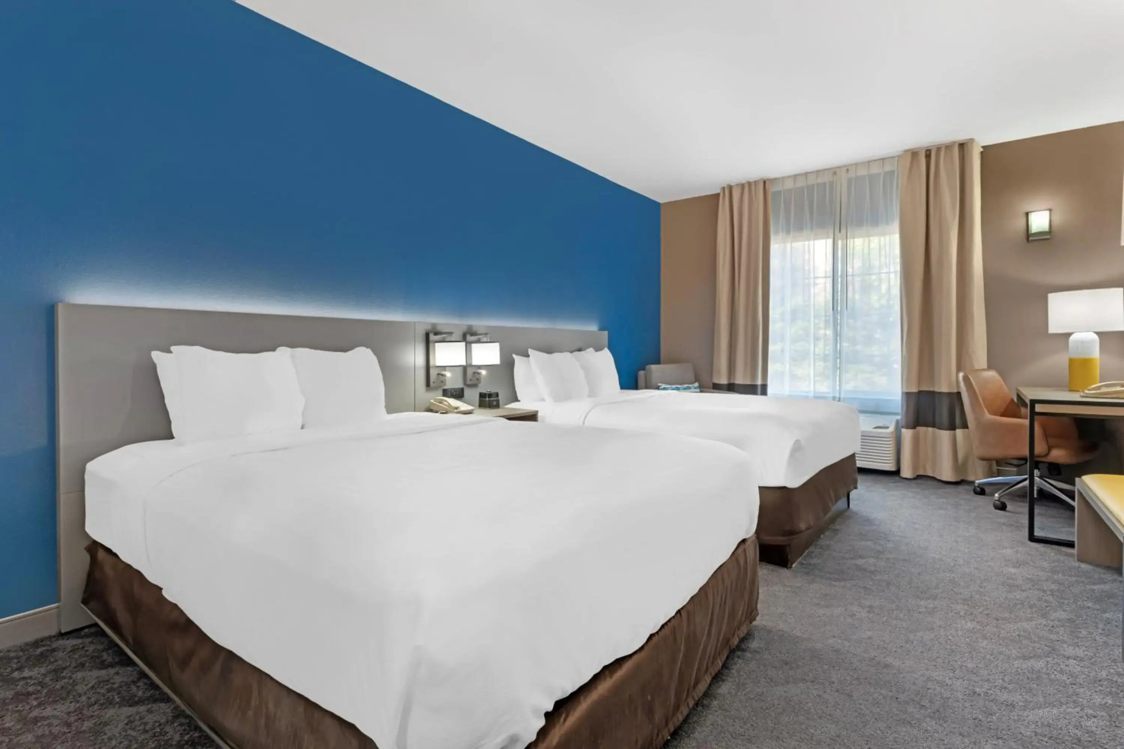 Comfort Inn & Suites Sacramento - University Area