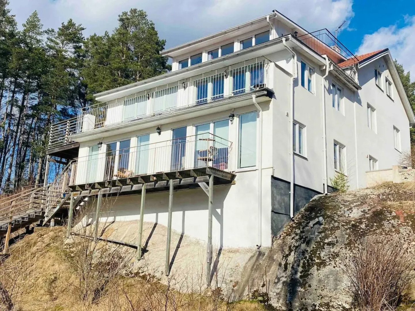 Bjurvik's Villa - Flat 3 - Business Customers Only