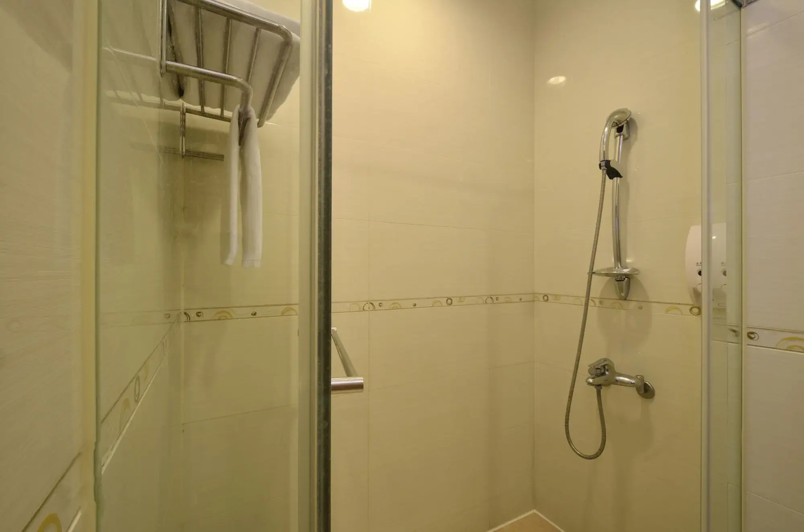 Ever Delightful Business Hotel