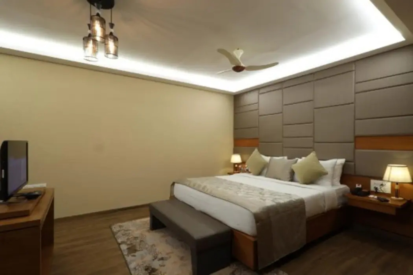 Rang Lords Inn Bharuch