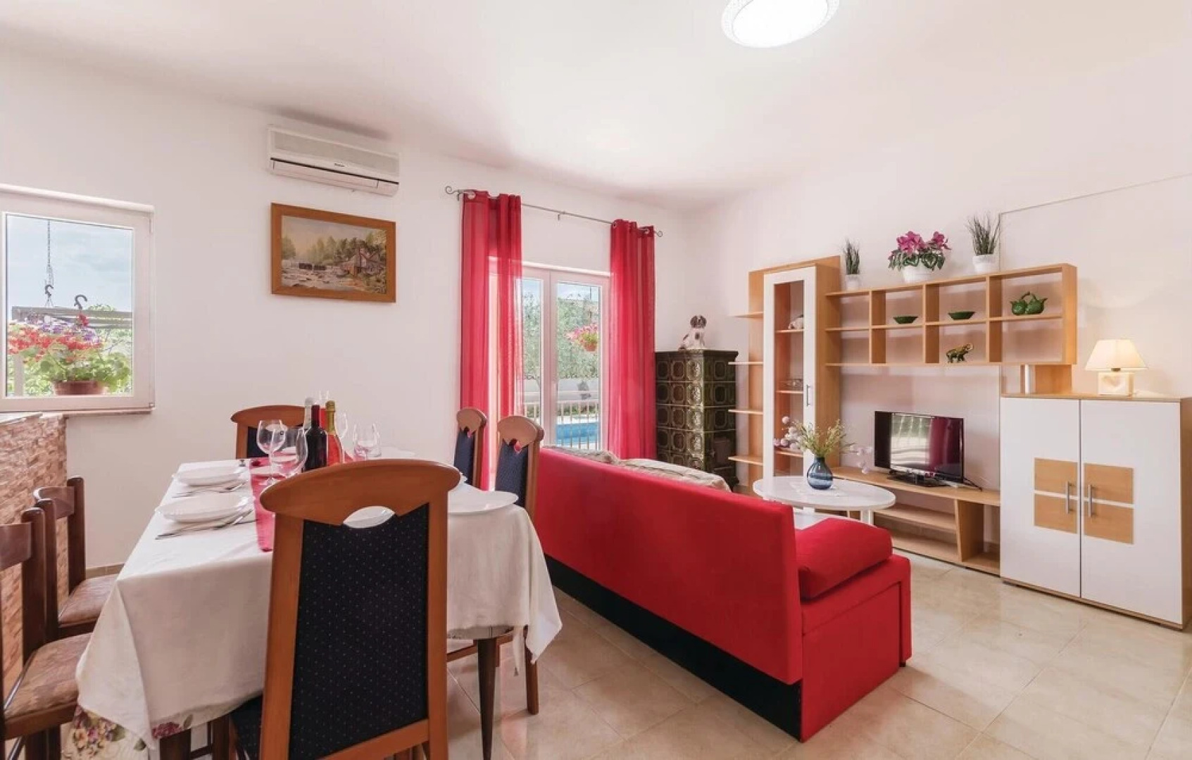 Nice Home in Liznjan With Wifi and 3 Bedrooms