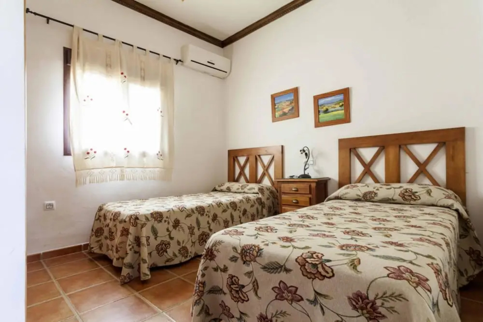 House With 4 Bedrooms in Posadas, With Wonderful Mountain View, Privat