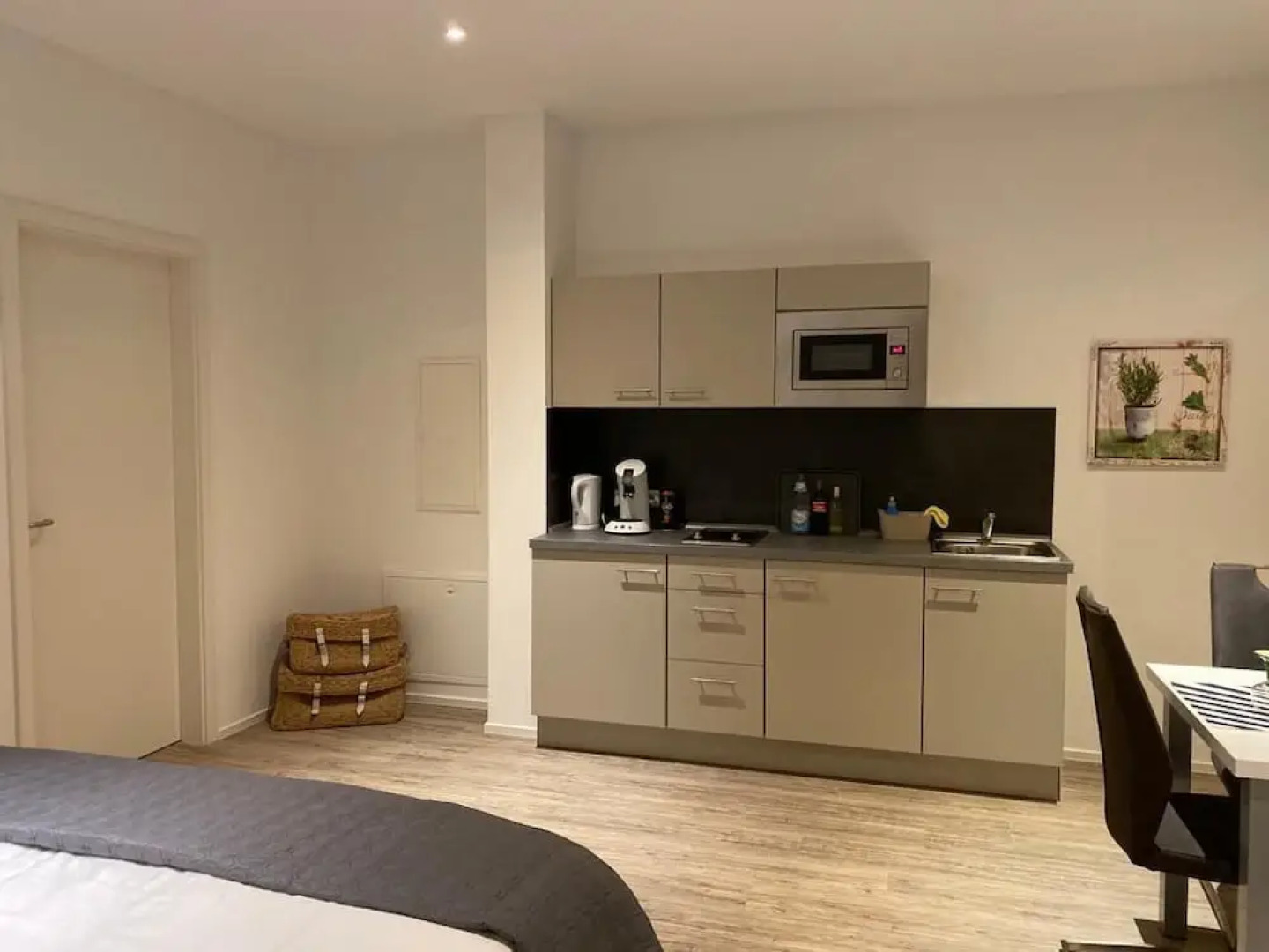 Royal City Apartments