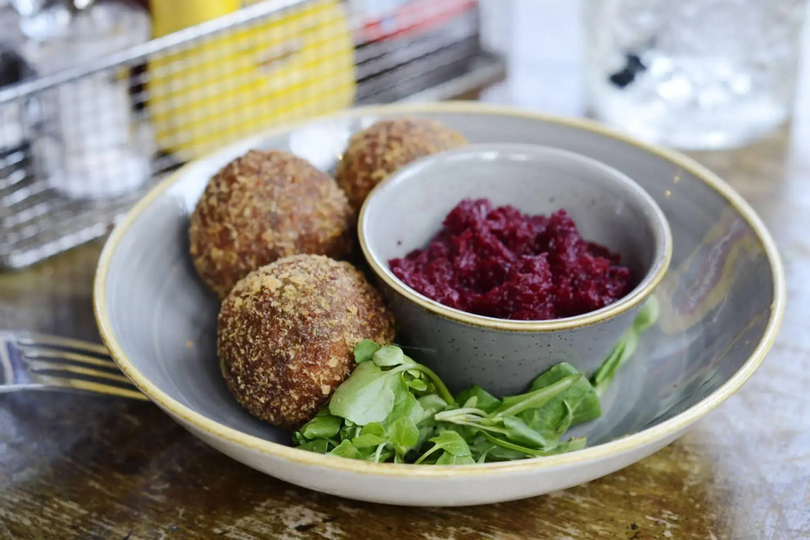 PubLove @ The Green Man - Hostel