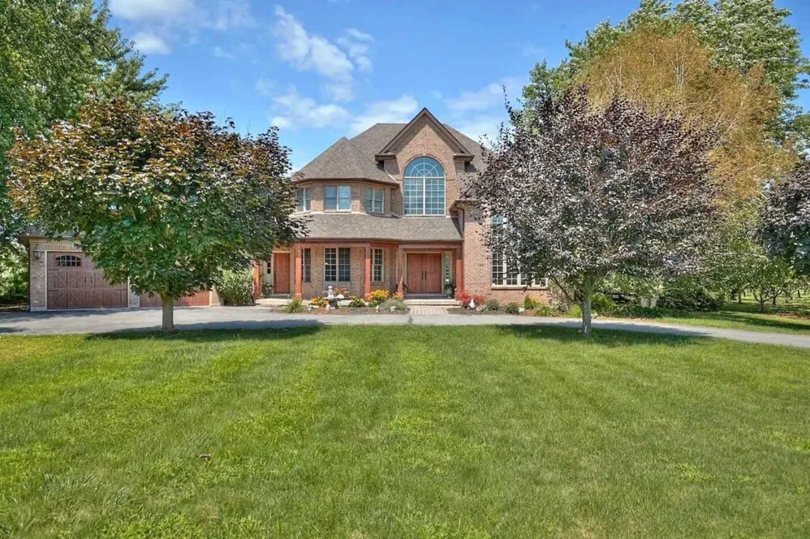 Gorgeous Victoria Villa w Private Pool Orchard