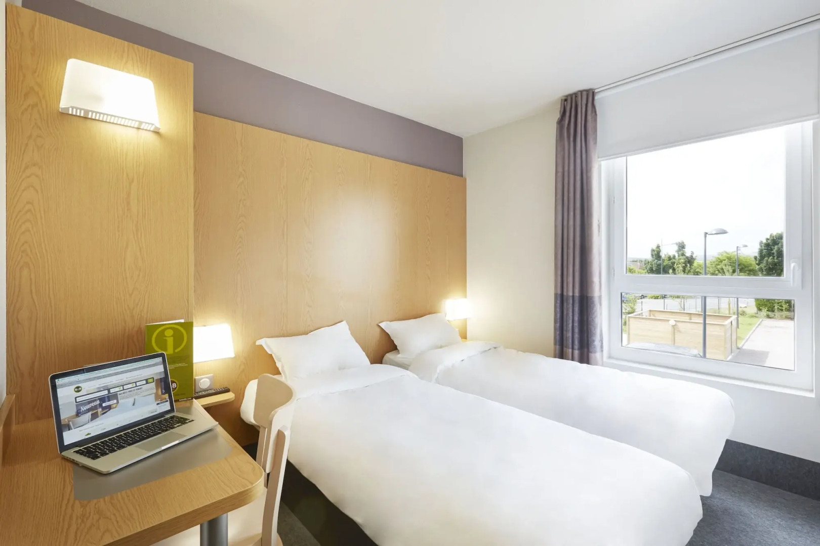 B&B HOTEL Lens Musée du Louvre