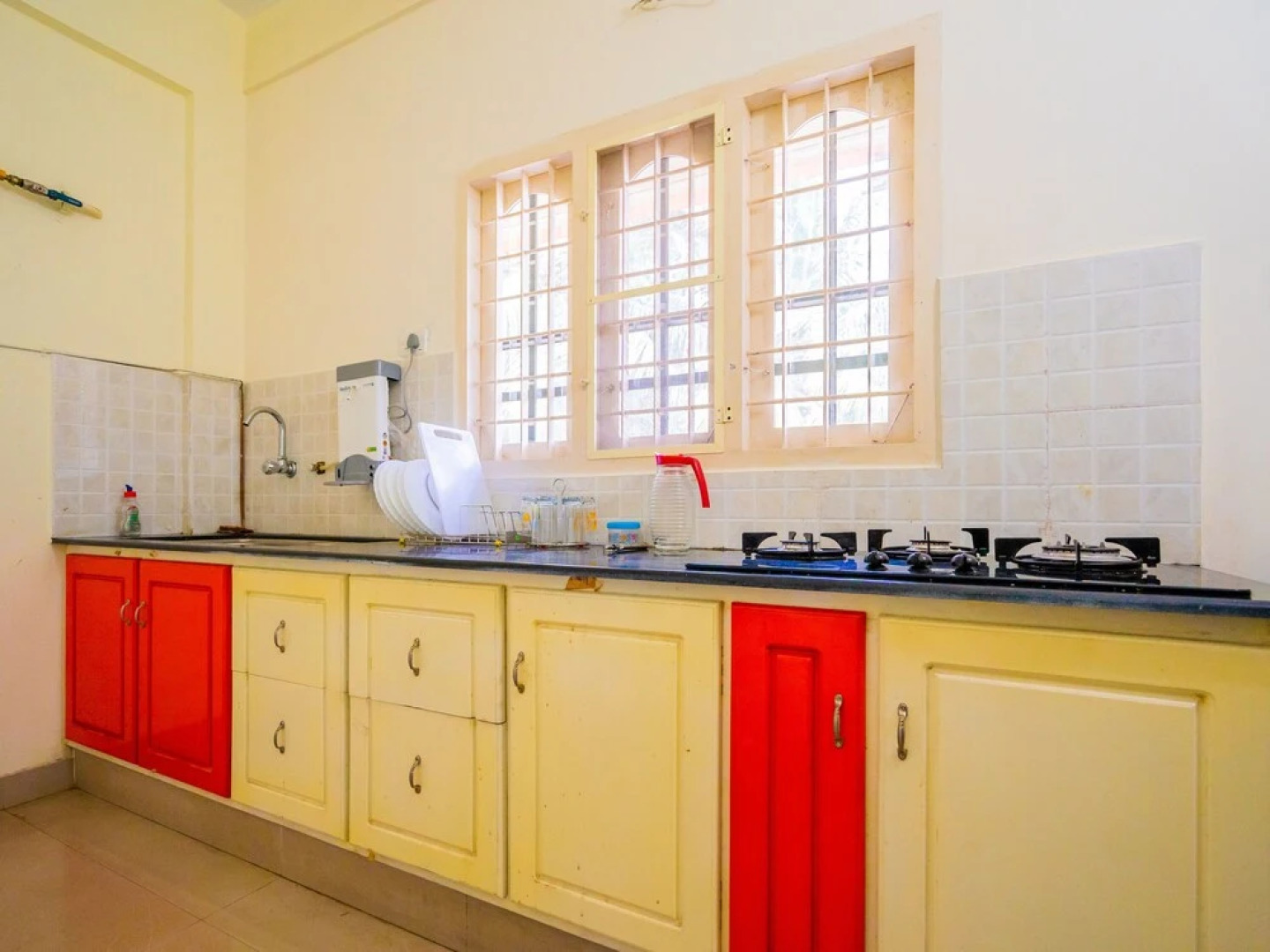 OYO 14081 Home Cozy Stay Elamakkara