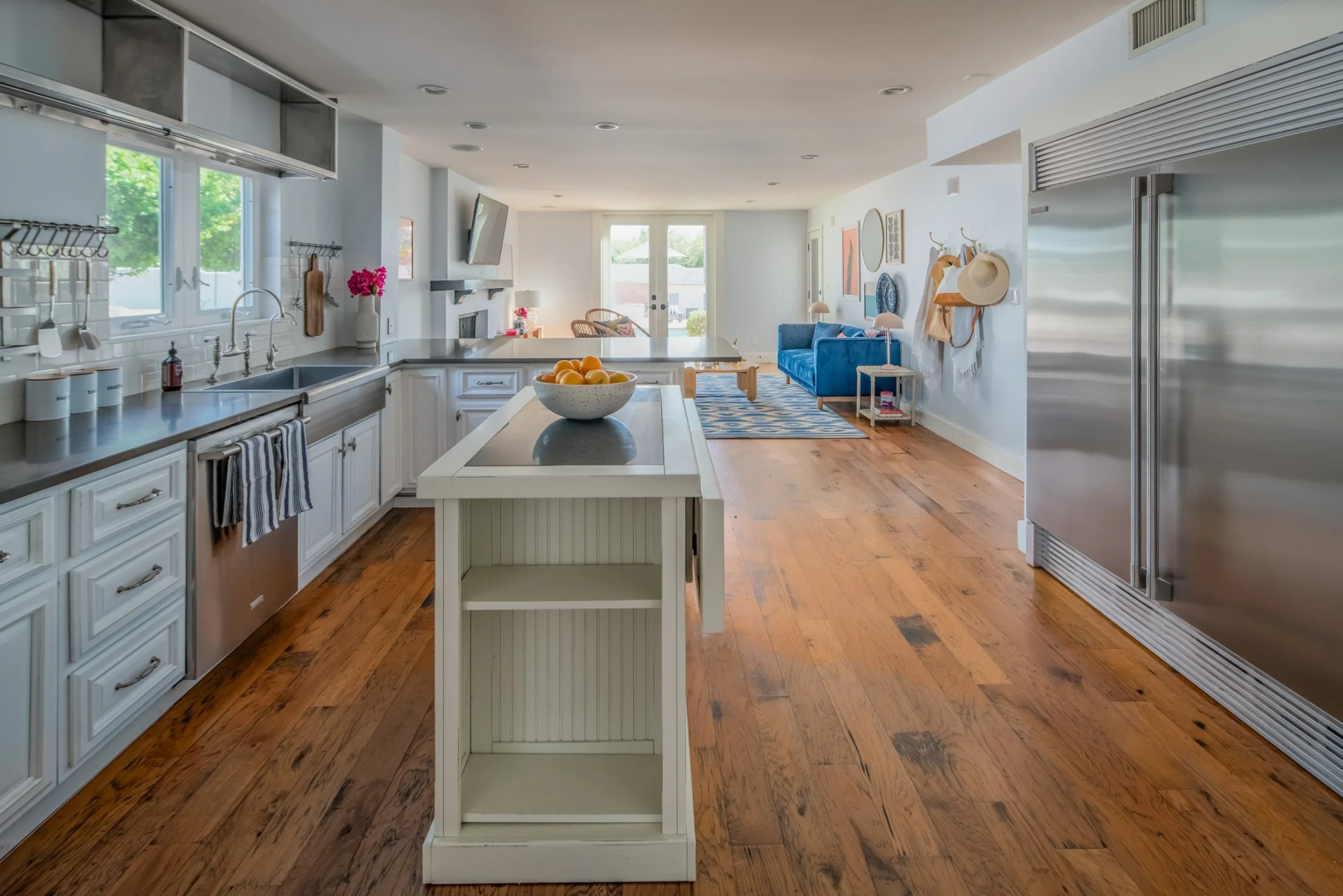 Lincoln by AvantStay