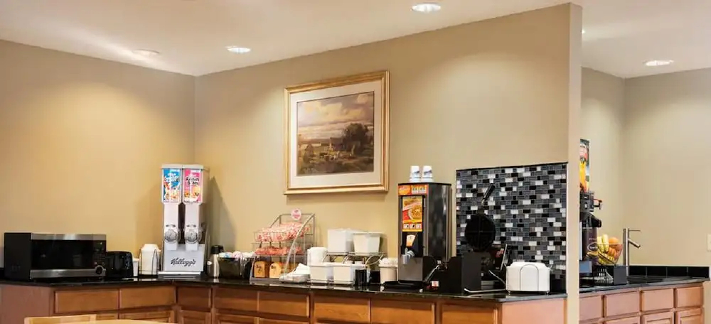 Asteria Inn And Suites