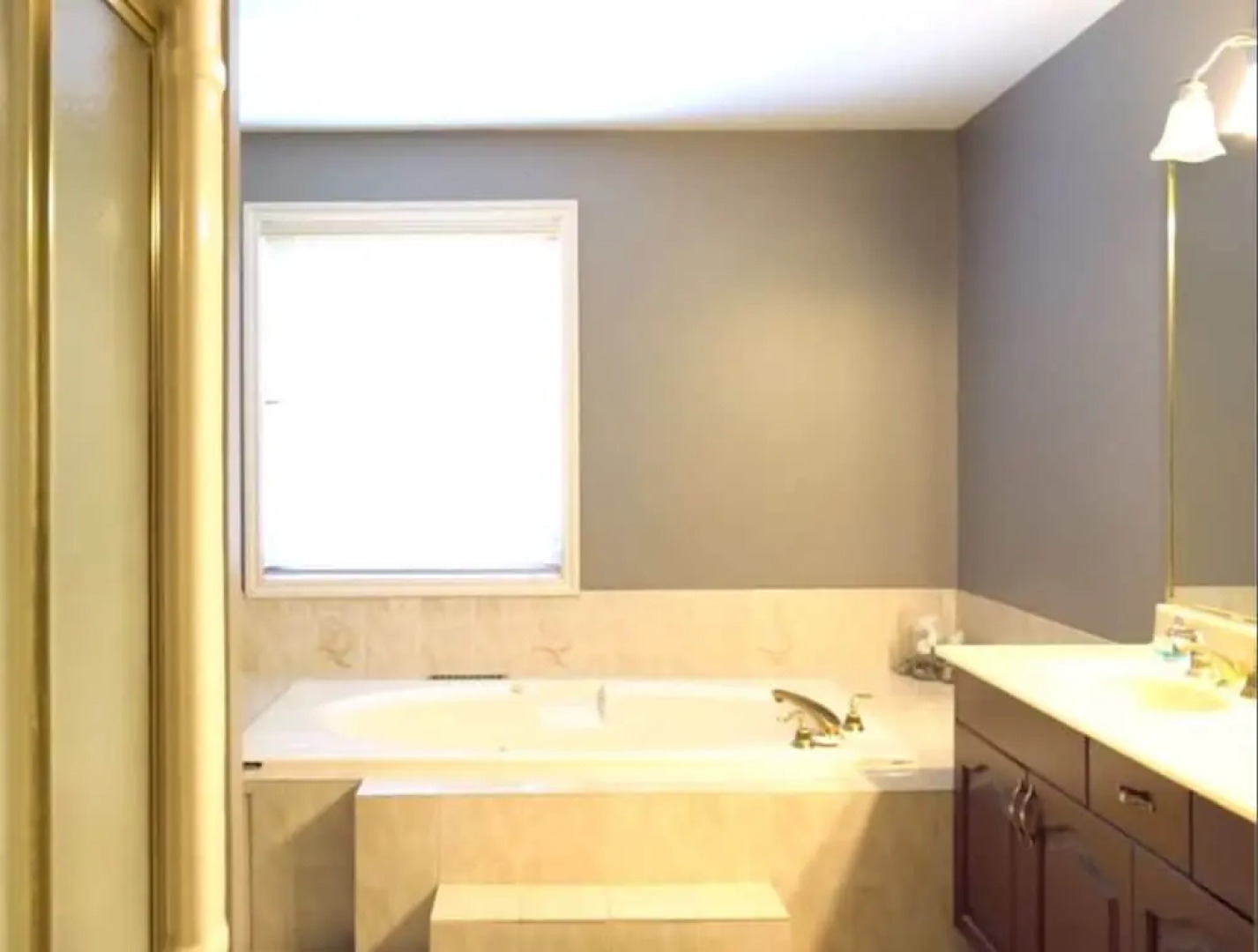 Rose Hill Grand Niagara Estate