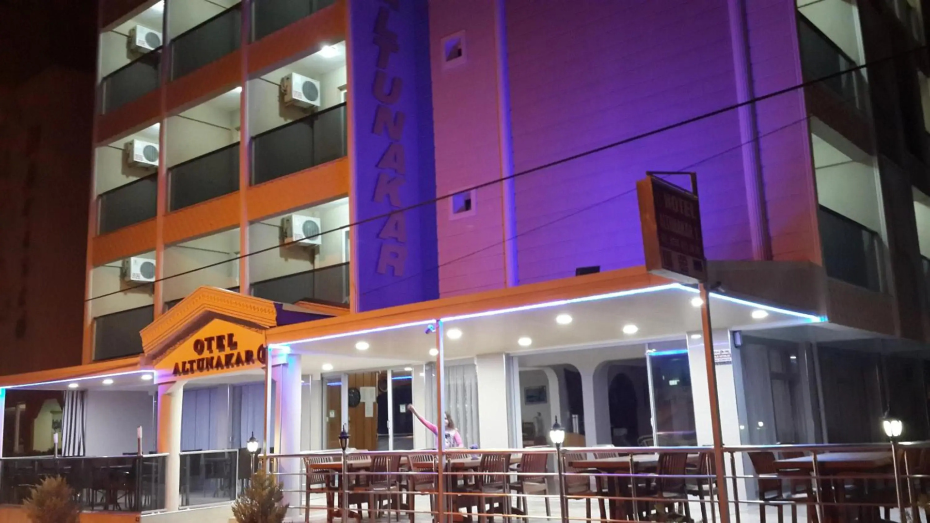 Altunakar 1 Hotel