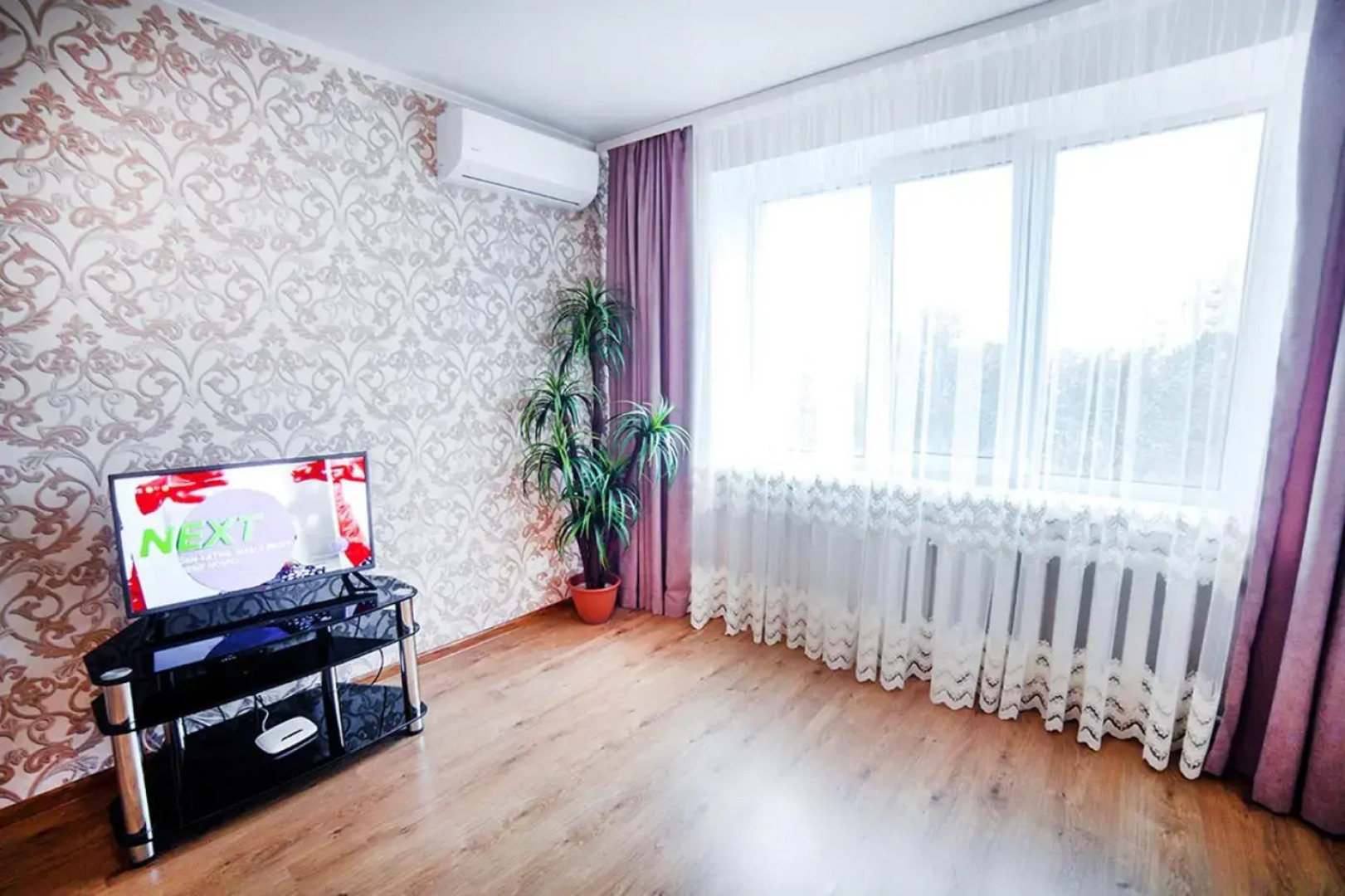 VIP-flat in the center of Vishenka