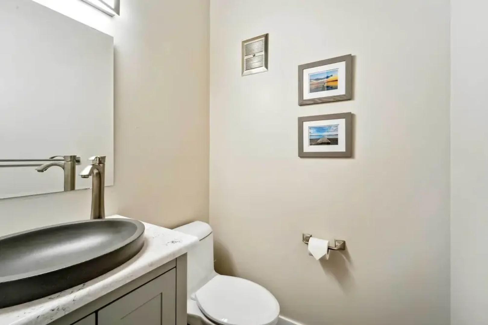 10 Mi to Palisades Tahoe! Condo w/ Game Room