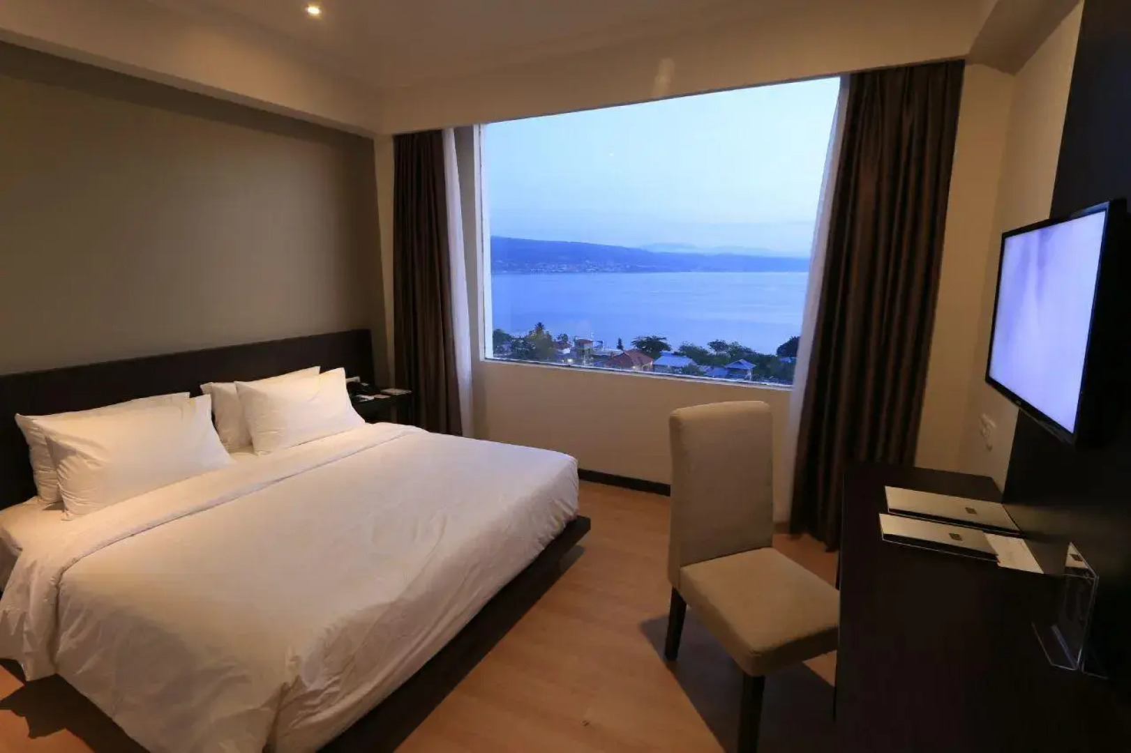 Hotel Santika Luwuk - Sulawesi Tengah