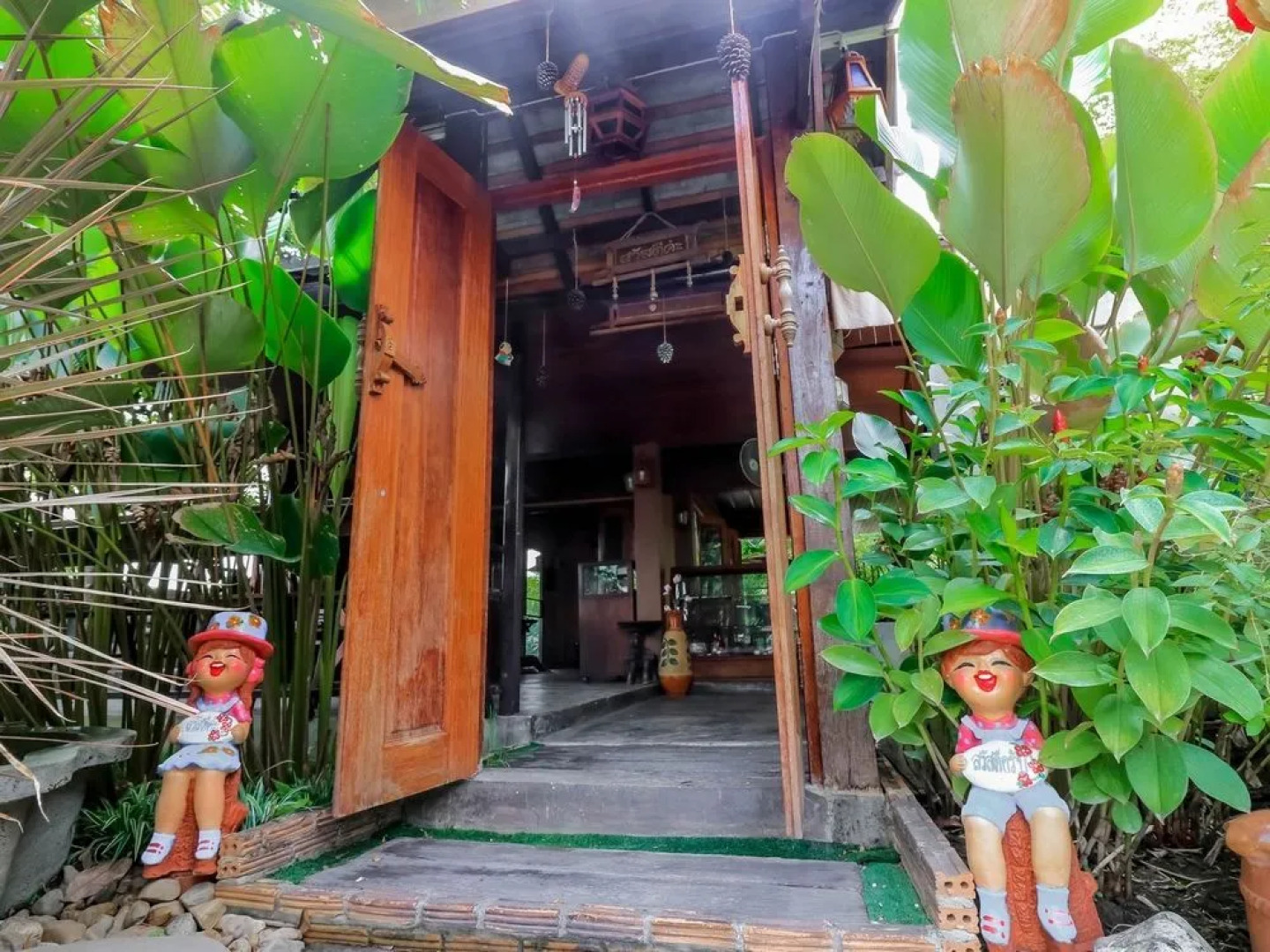 Nida Rooms Chill Out Ban Kad Mae Wang