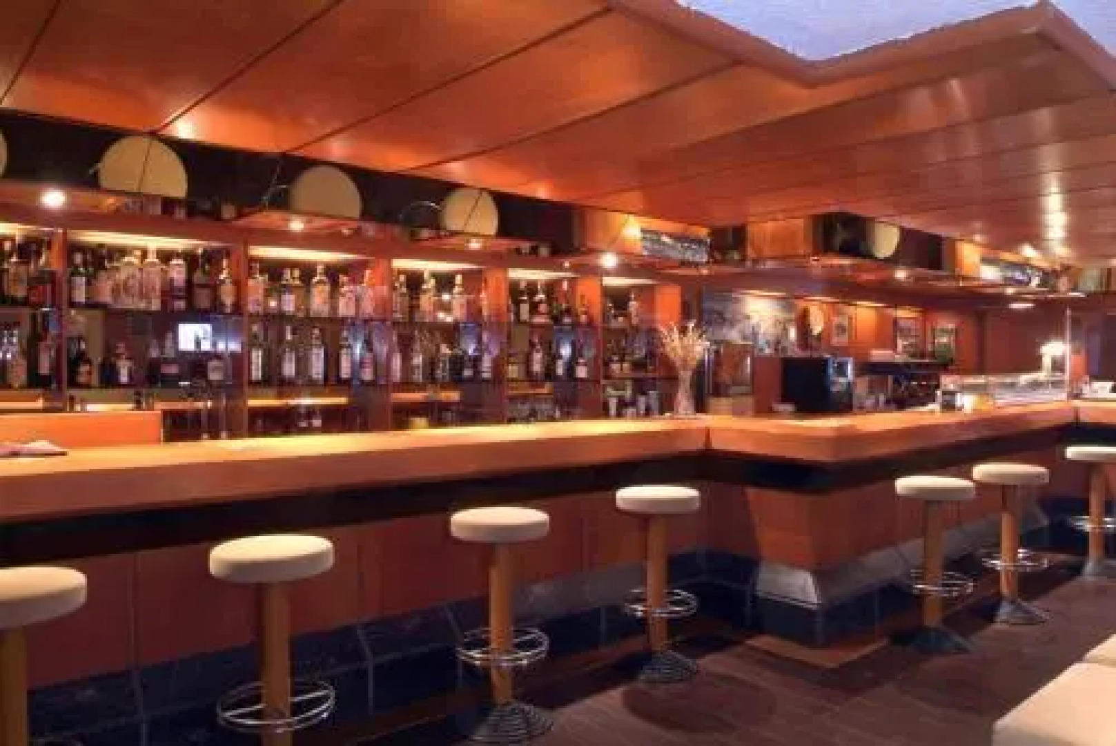 Apartamentos MultiBaqueira