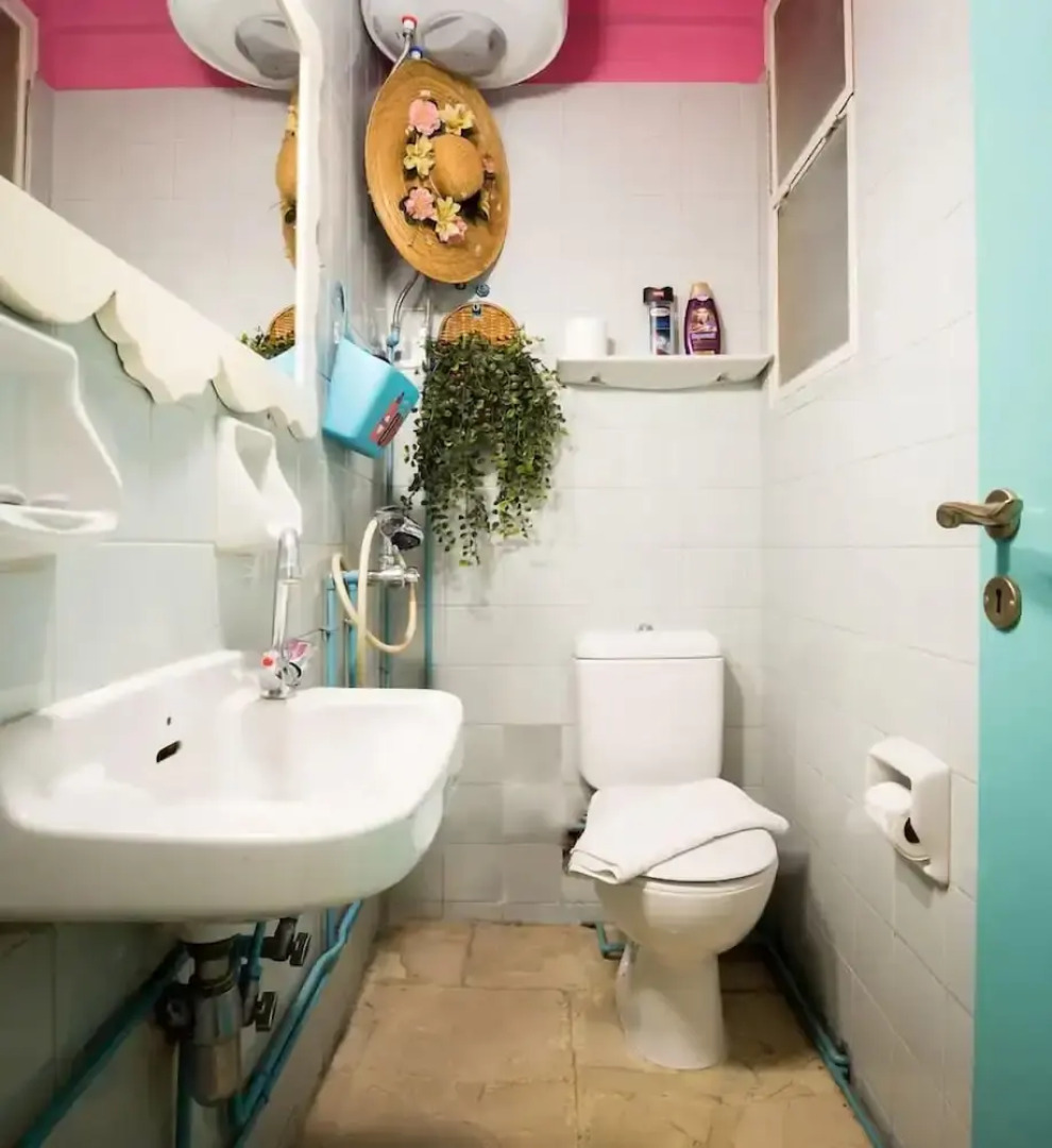 6 persons seaview Athens Riviera