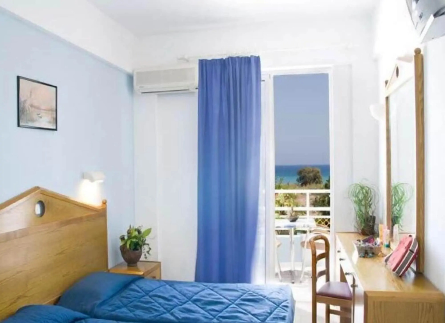 Asterias Bay-Theologos