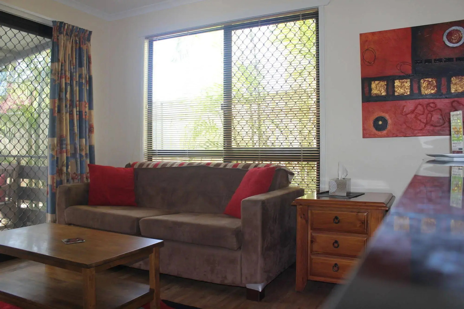 Emerald Motel Apartments