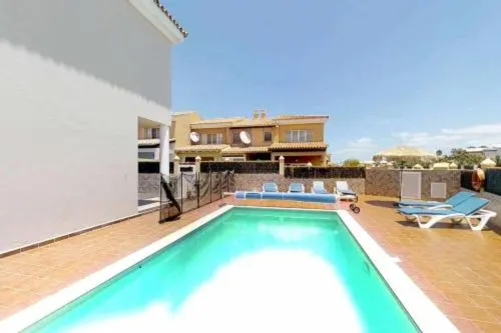 Villas and Apartments Olive Homes