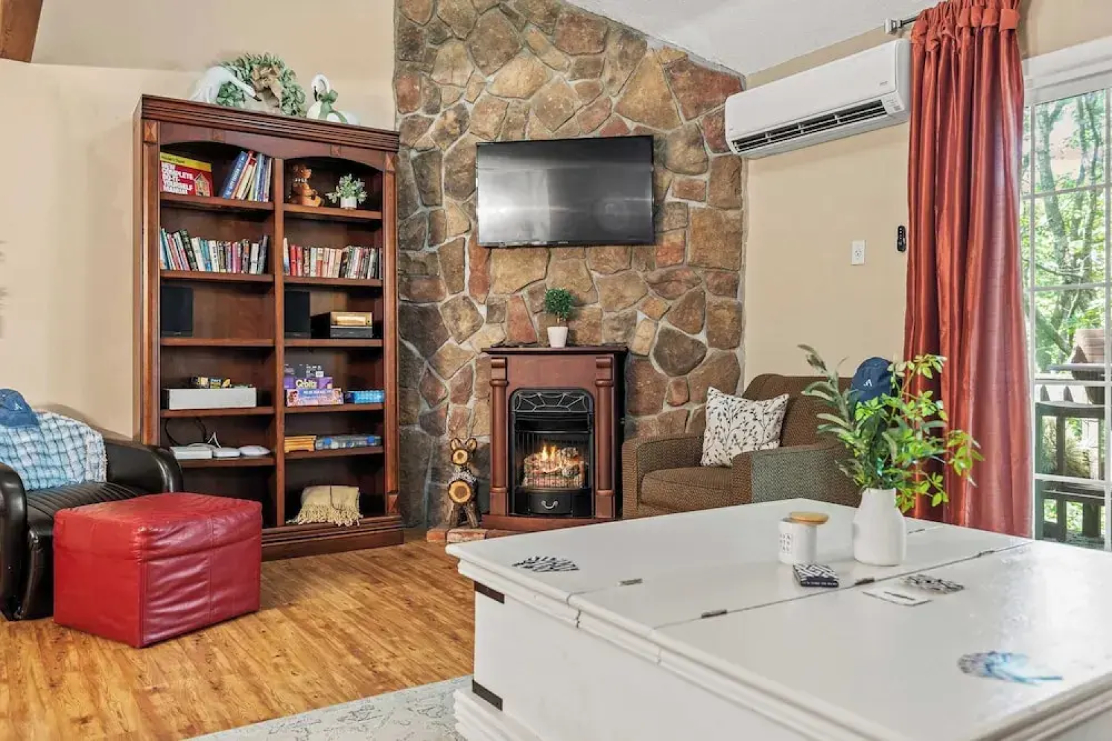 Slope Lodge Prime Skiing Location Indoor Pool, Hot Tub, Sauna Private Deck