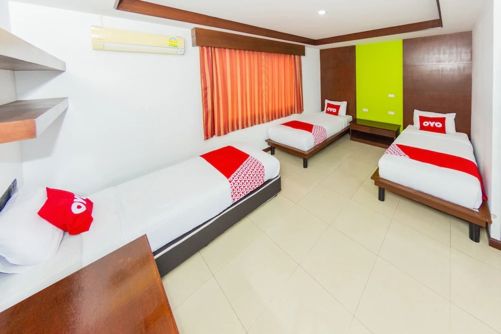 Korwanburi Hotel by OYO Rooms