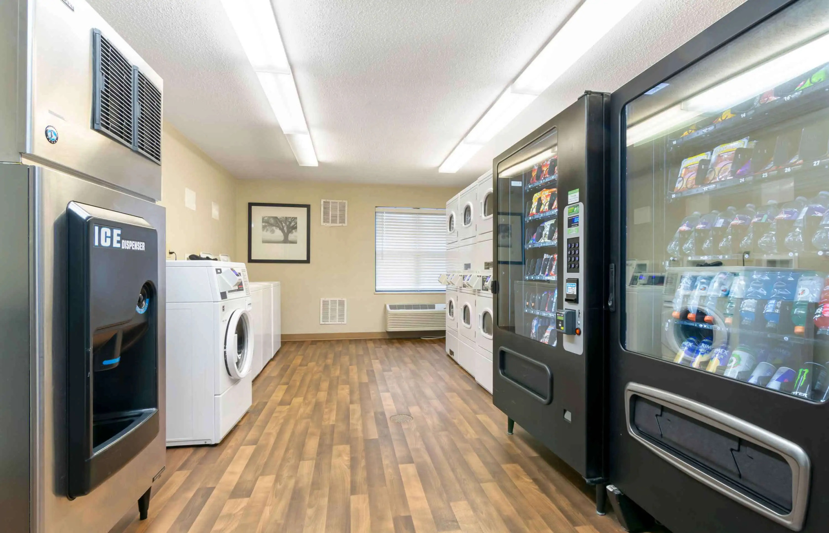 Extended Stay America Suites Kansas City Airport