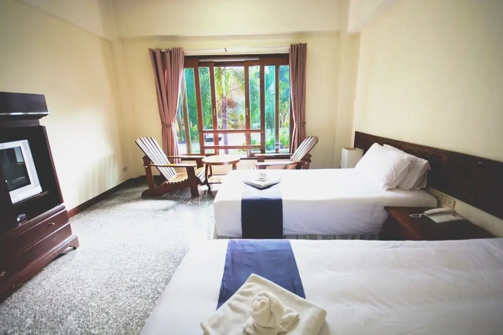 Tak Andaman Resort & Hotel