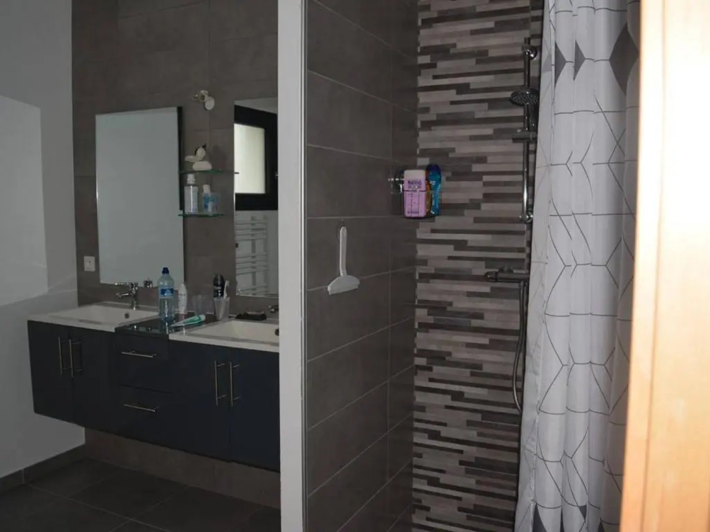 Maison Ruoms, 4 Pièces, 6 Personnes - Fr-1-382-96