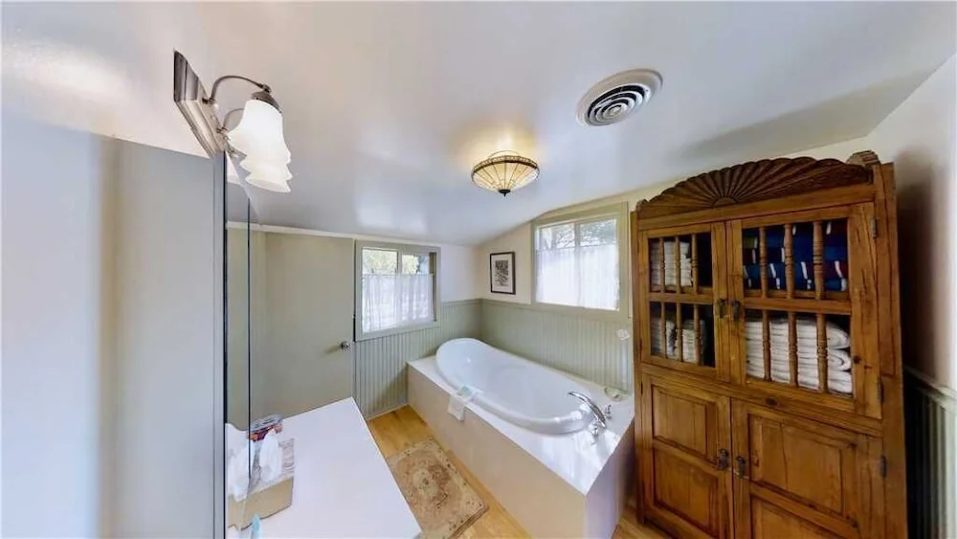 Pack Creek Lodge Suite by RedAwning