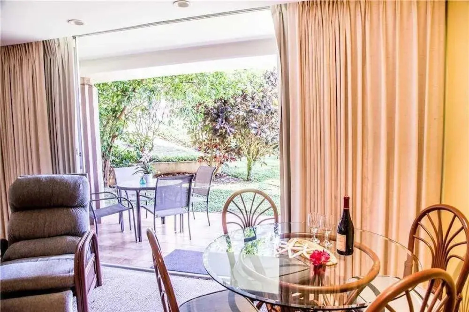 Maui Eldorado: Maui Condo C101 Studio Bedroom 1 Bathroom Condo