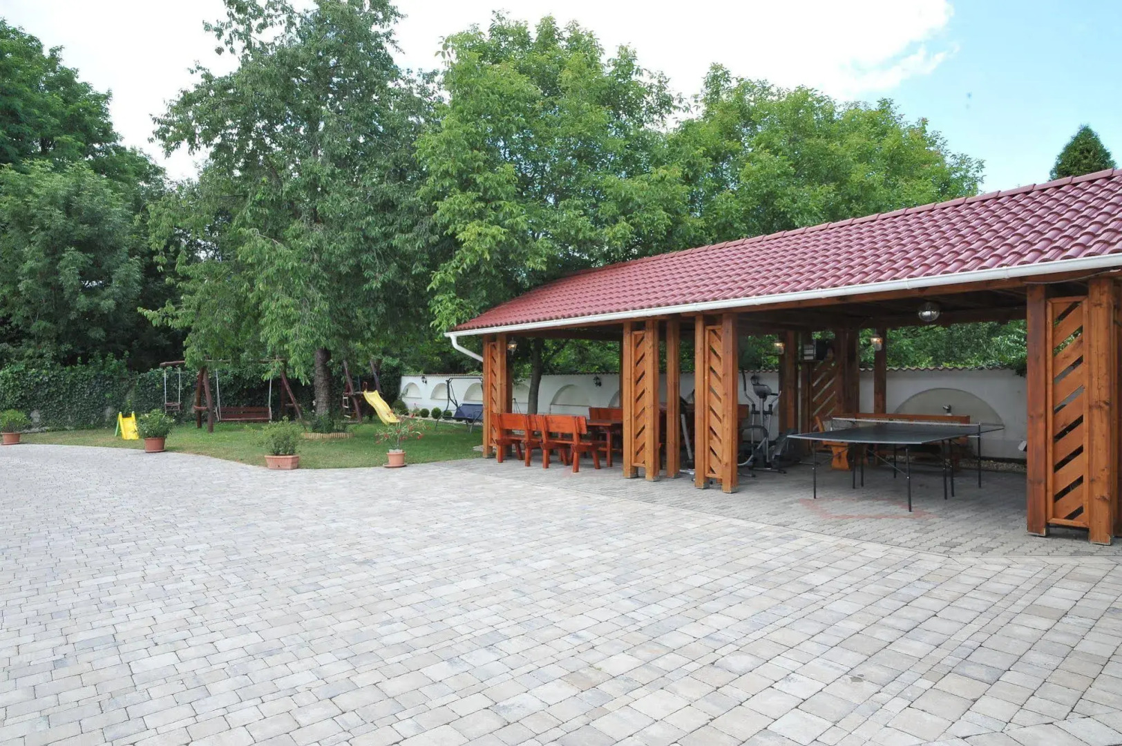 Bajor Panzio Aparthotel Restaurant - Adults Only