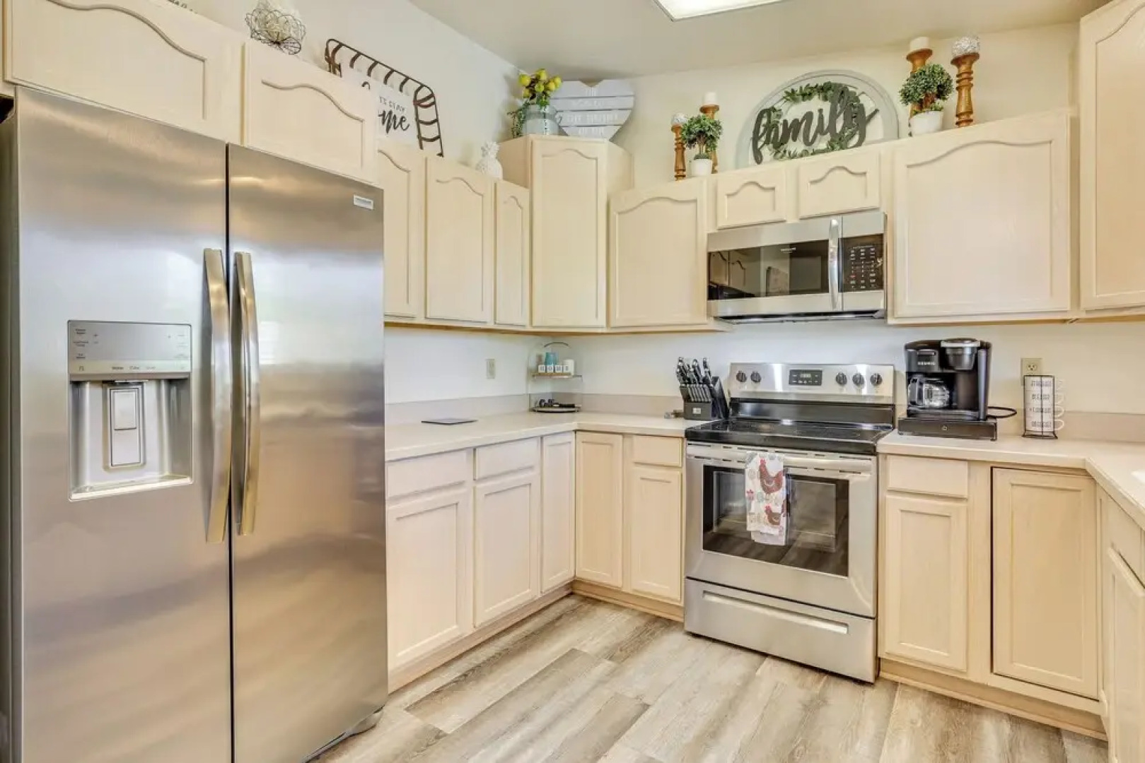 Hike, Sled & Snowshoe! Family Retreat in Payson