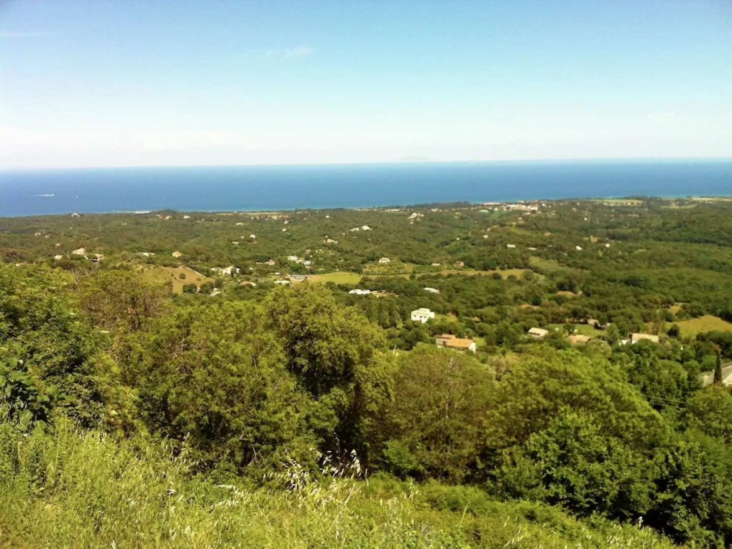 Beautiful, Comfortably Furnished Holiday Home in Corsica