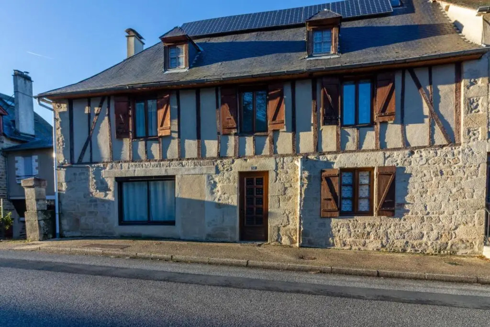 Maison de 4 chambres avec jardin amenage et wifi a Treignac