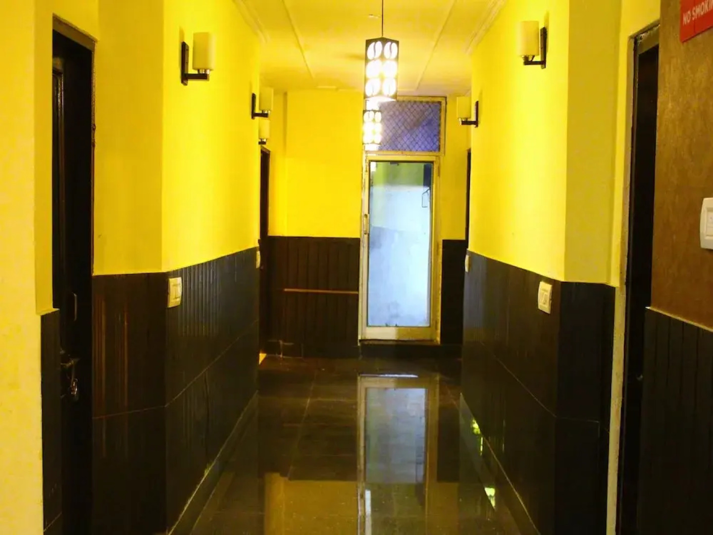 Hotel Sanjary Palace