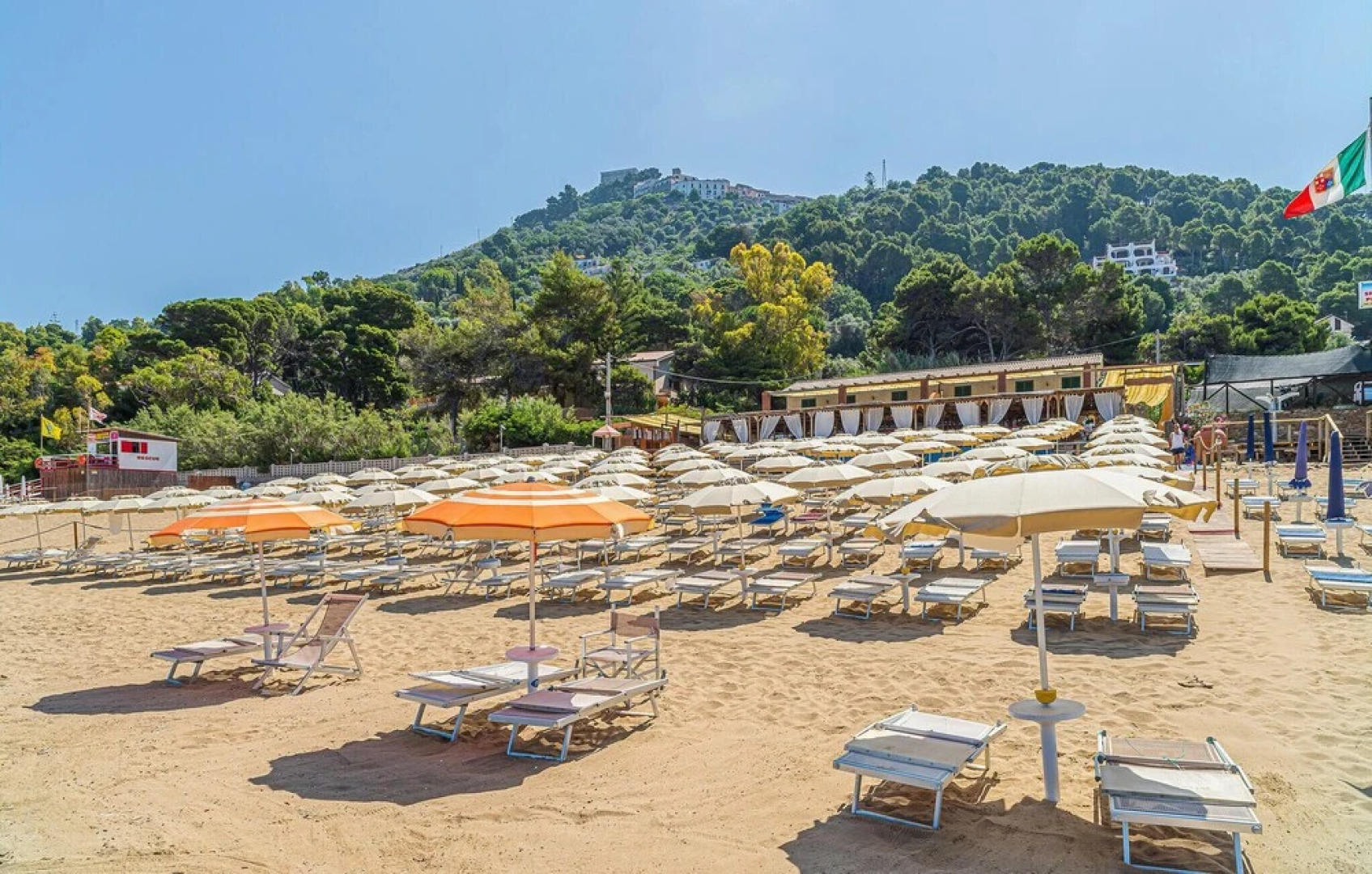 Amazing Home in Laureana Cilento With Jacuzzi, 3 Bedrooms and Wifi