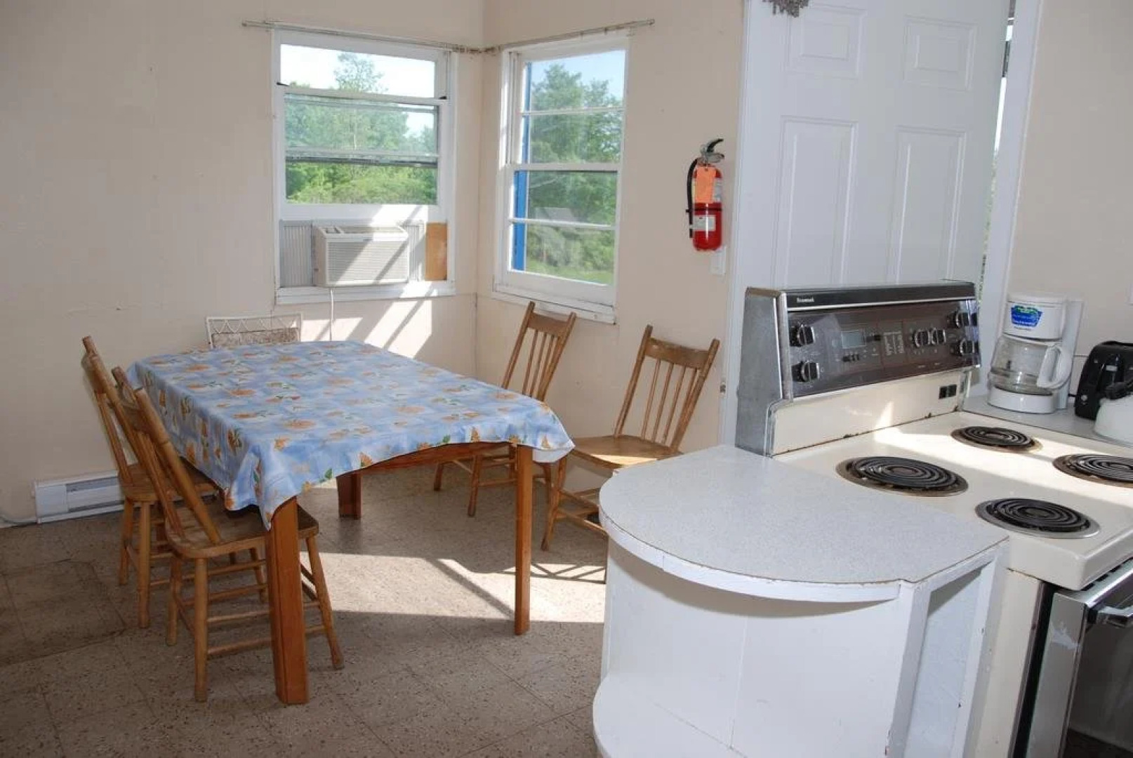 Limerick Lake Lodge & Marina