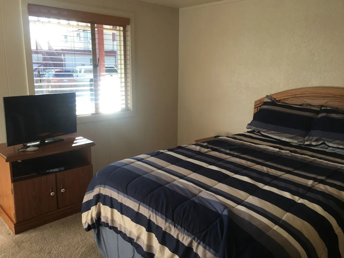 Tyee Restaurant and Hotel